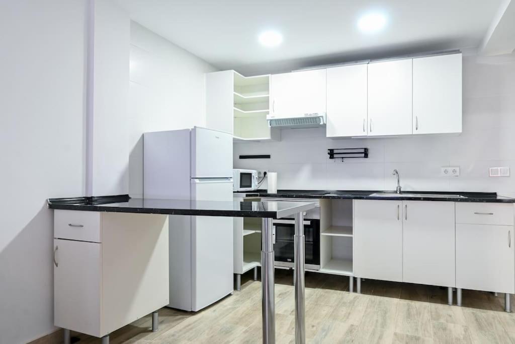 For Acogedor Temporal De Un En Chamartin Mma322a Apartamento *