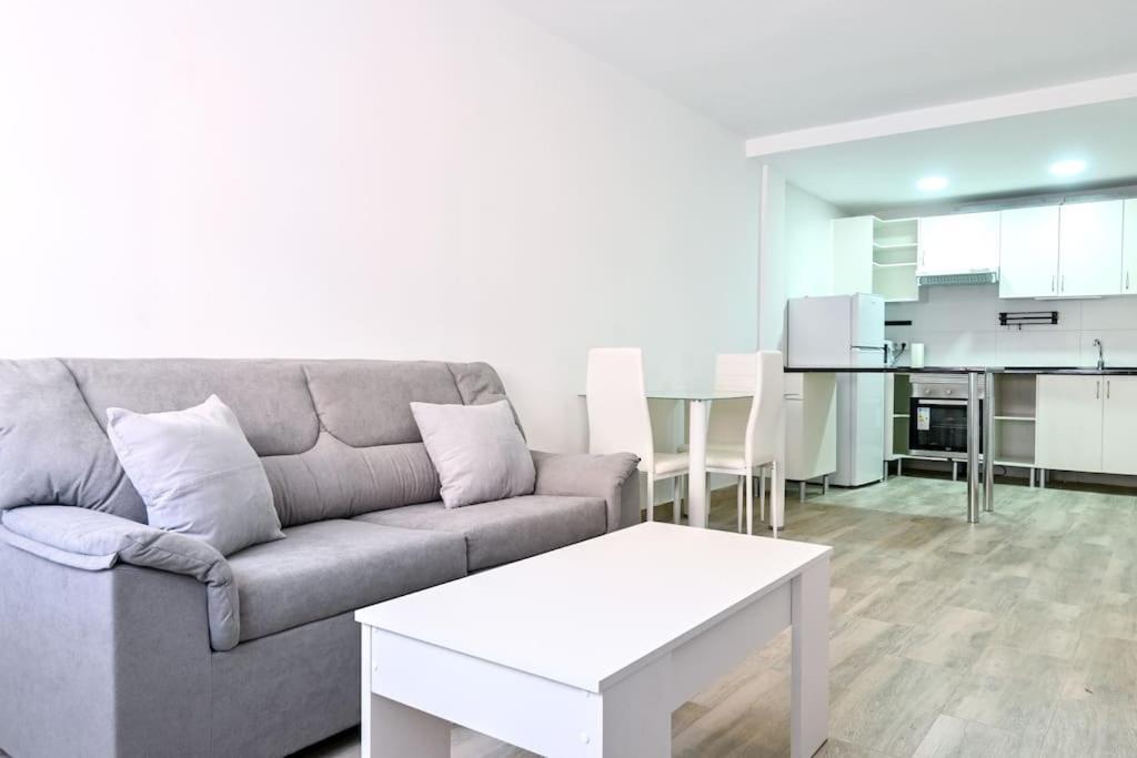 For Acogedor Temporal De Un En Chamartin Mma322a Apartamento
